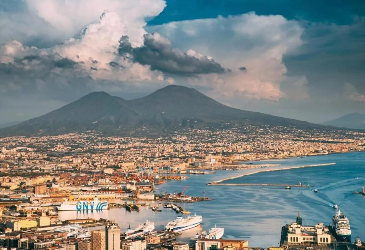 Casina Via Foria Bed & Breakfast Naples Apartment