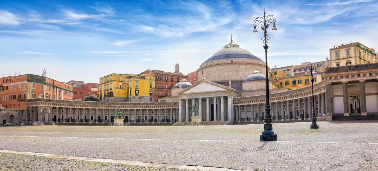 Apartment Casina Via Foria Bed & Breakfast Naples Italy