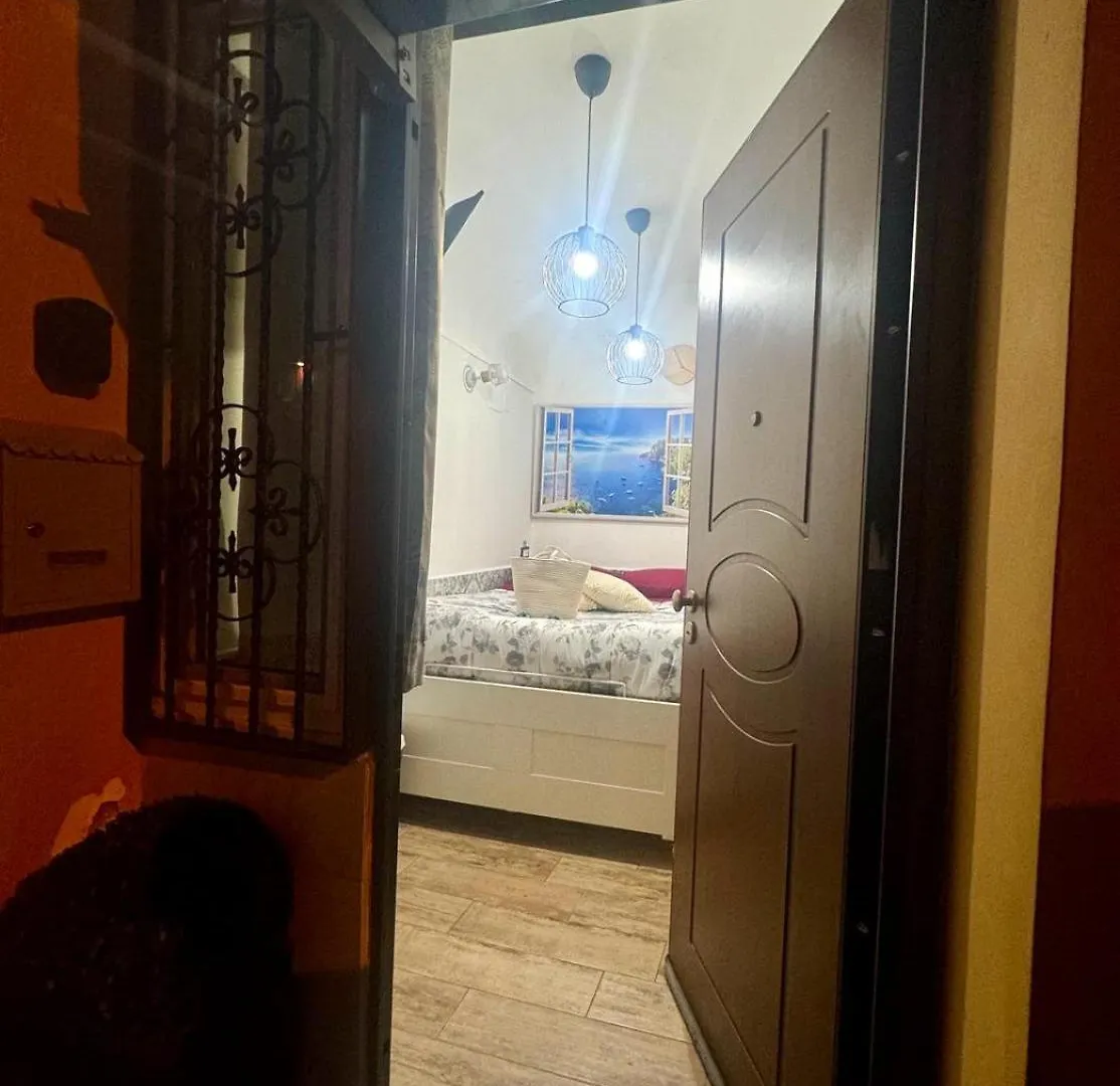 Casina Via Foria Bed & Breakfast Naples Apartment